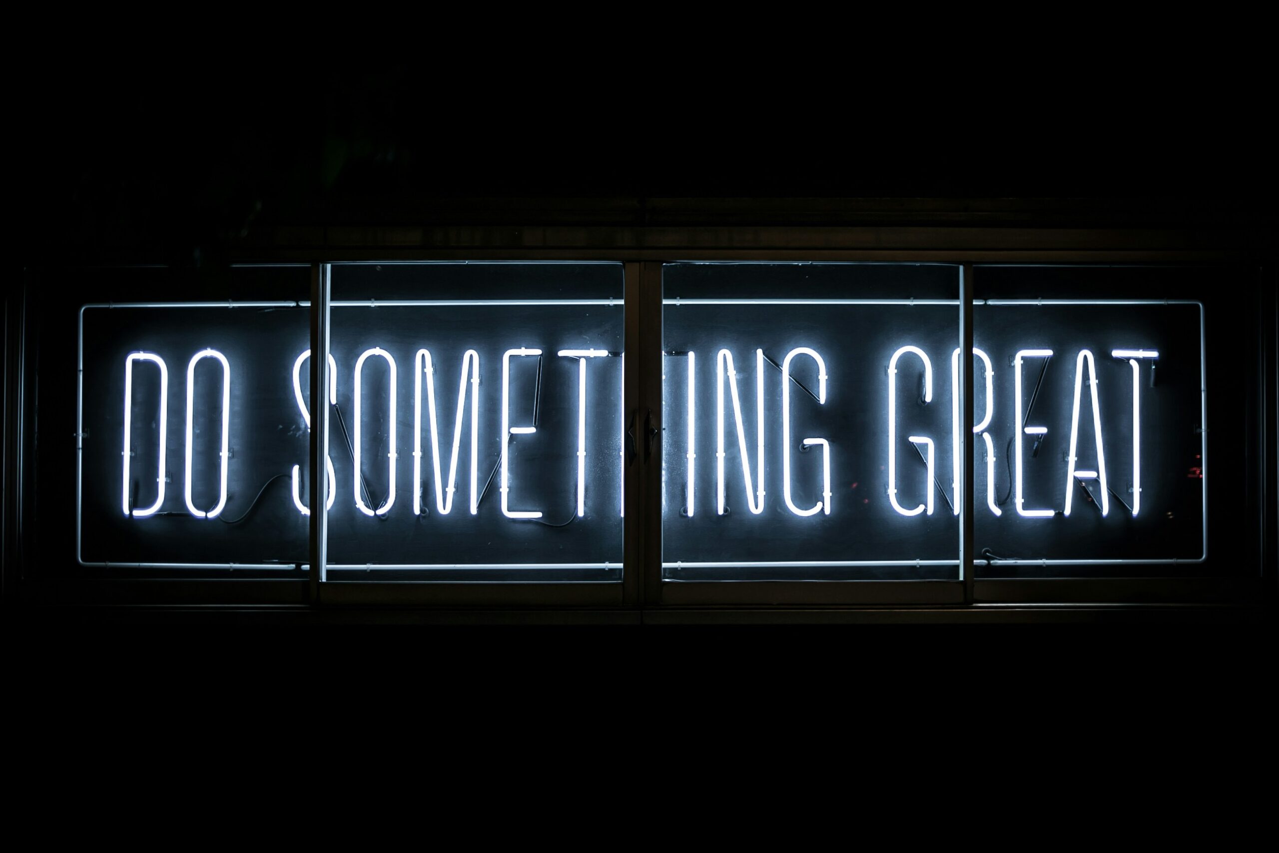 https://meerakiminds.com/wp-content/uploads/2024/09/clark-tibbs-oqStl2L5oxI-unsplash-scaled.jpg